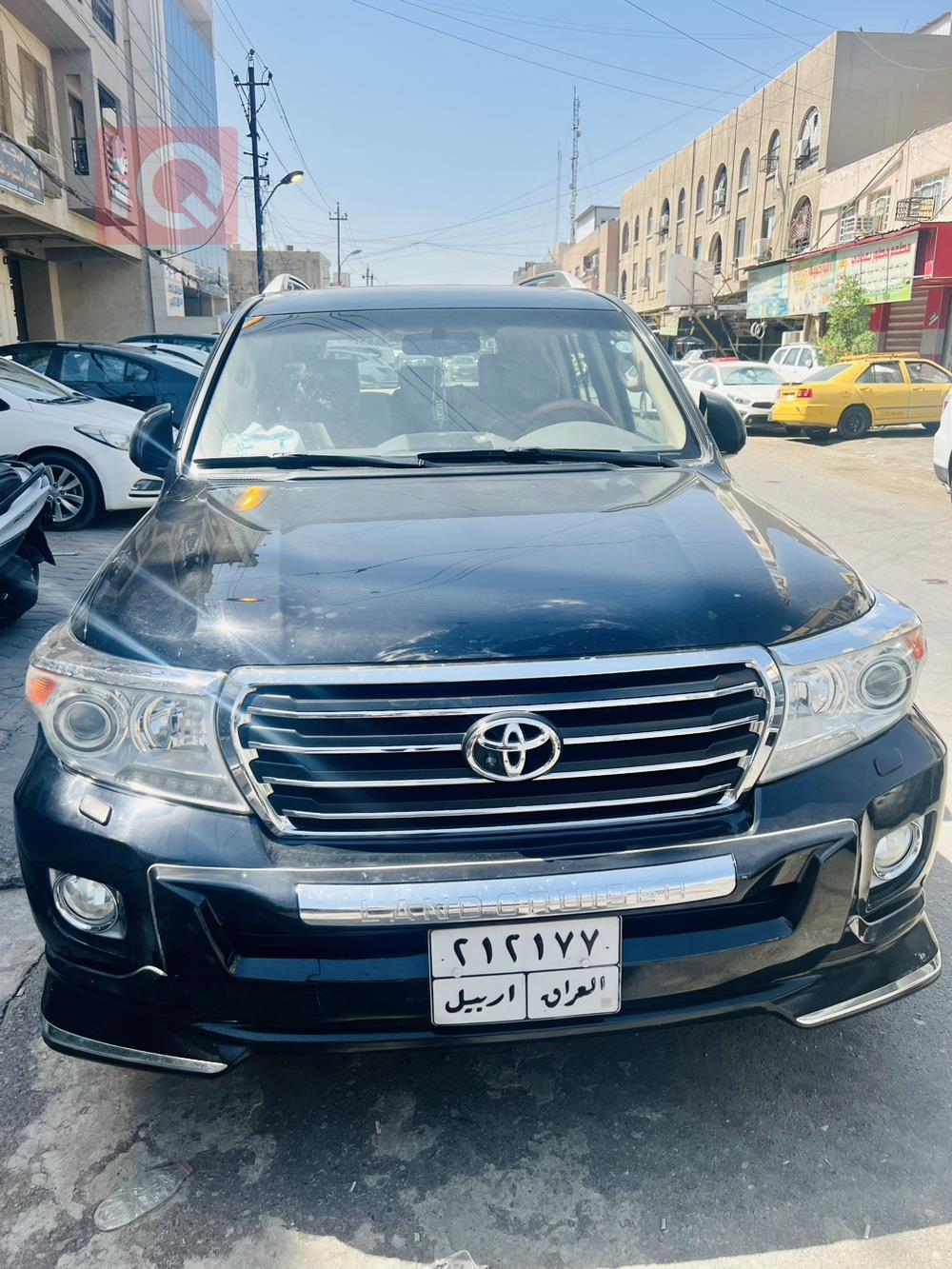 تۆیۆتا لاند کروزەر